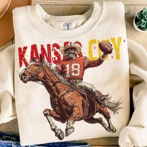 Kansas City Chiefs Red Gold Football Graphic Crewneck Sweatshirt